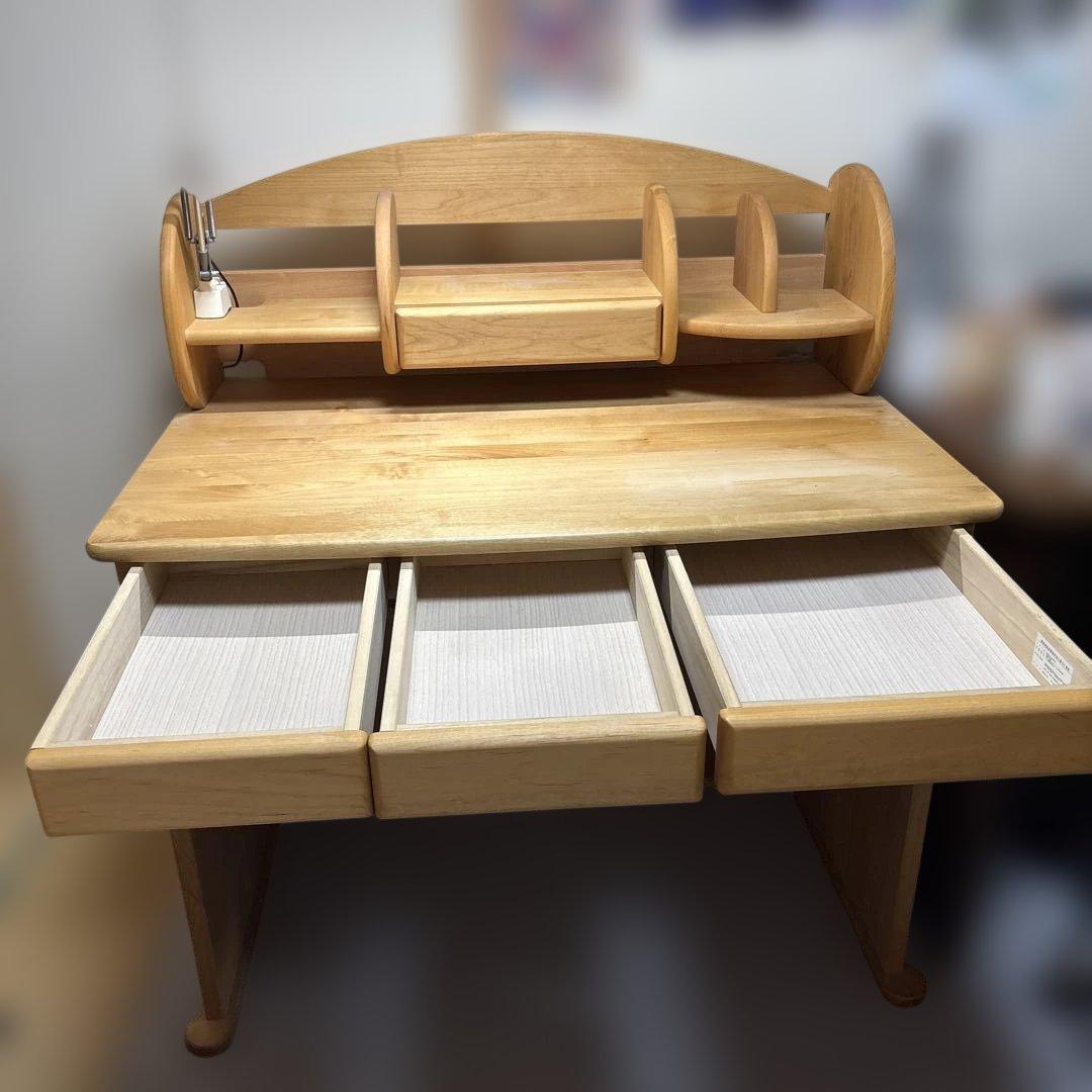 学習机　机　勉強机　天然木　コンセント付き　広島県