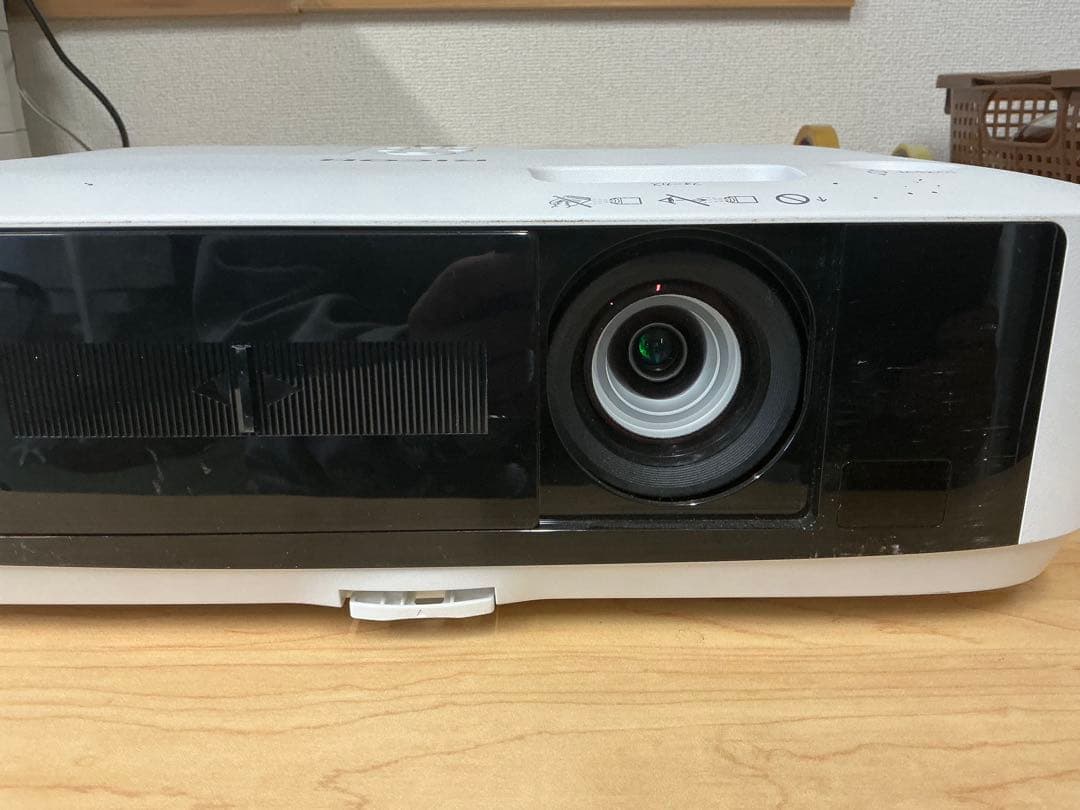 美品！RICOH プロジェクター PJ-X5371N ホワイト HDMI端子2つ