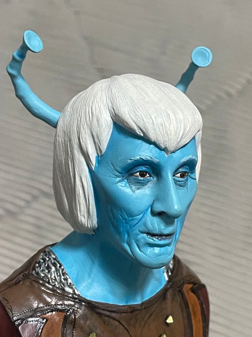 スタートレックアンドリアン限定版バストフィギュア　美品