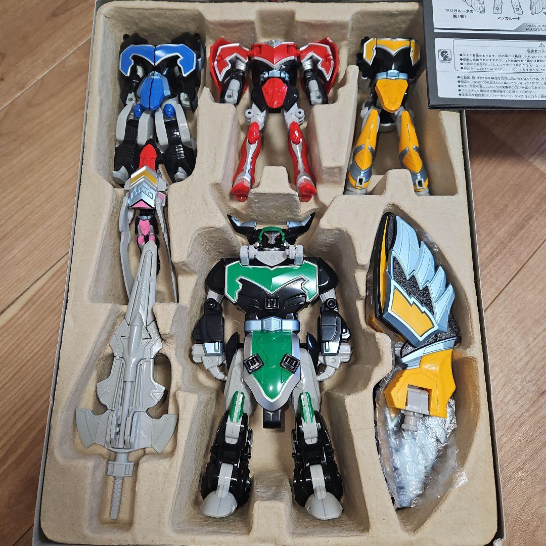 DX　マジキング　セイントカイザー　マジレンジャー