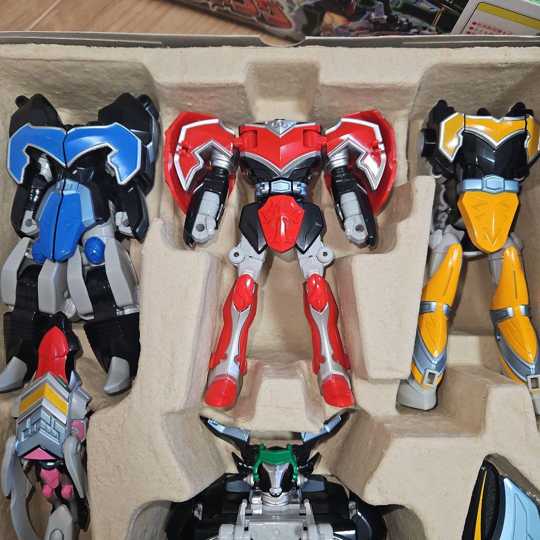 DX　マジキング　セイントカイザー　マジレンジャー