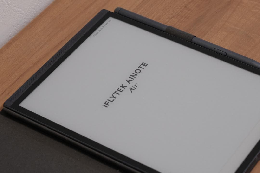 美品 iFLYTEK AINOTE Air2 本体 + 保護カバー