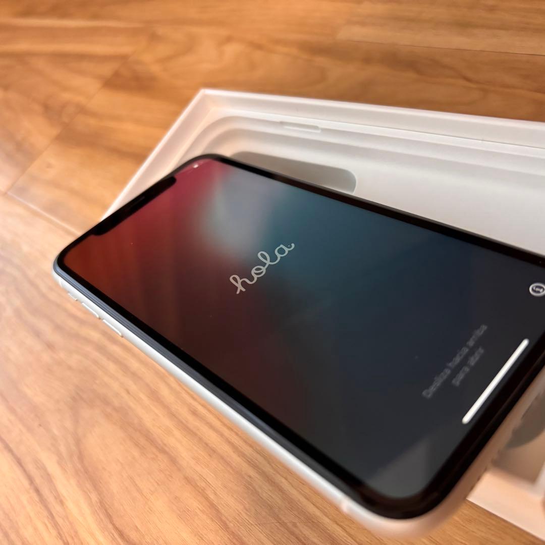Apple iPhone XR ホワイト 本体・箱　64GB
