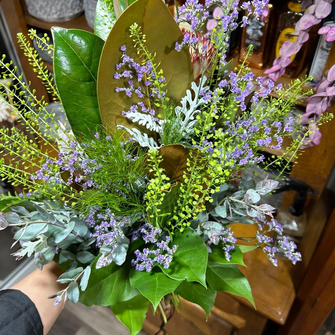 ニオベとキングの吊り下げスワッグ