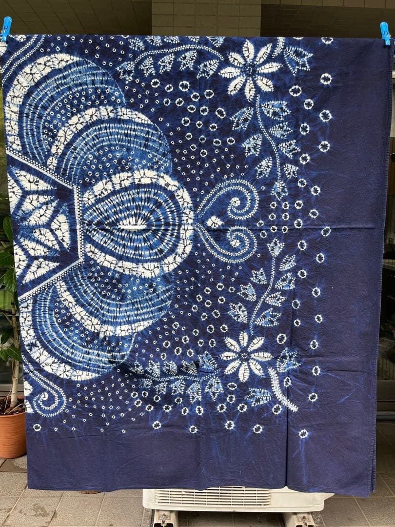 絞り藍染　テーブルクロス　フリークロス ベッドカバー　インテリアクロス