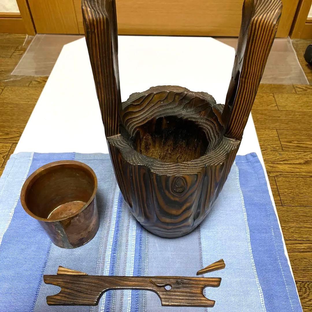 木製、一本木の花瓶