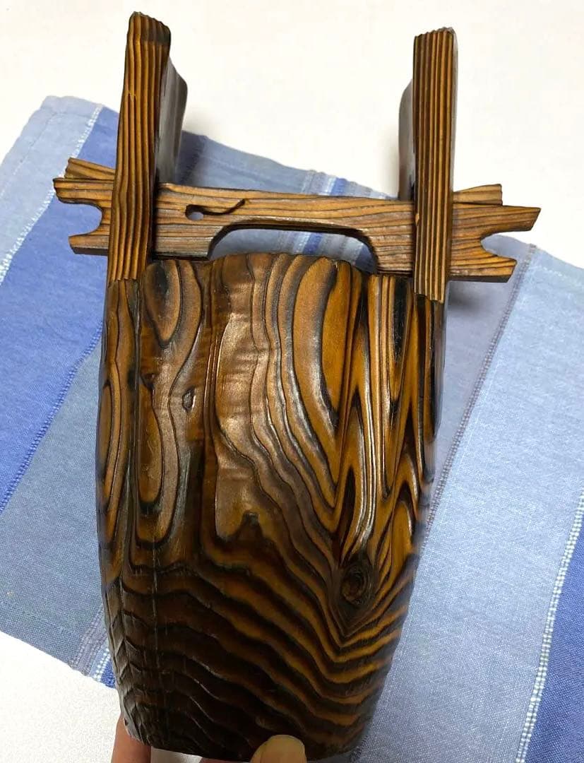 木製、一本木の花瓶