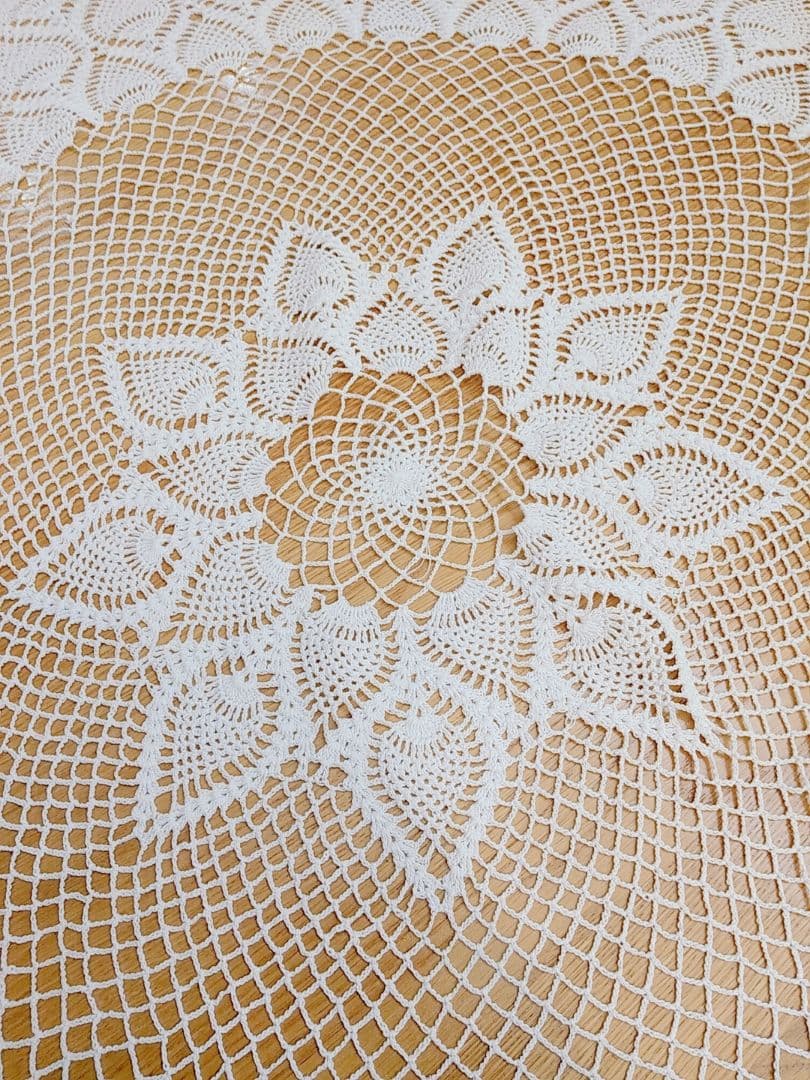 ハンドメイド レース編み ドイリー