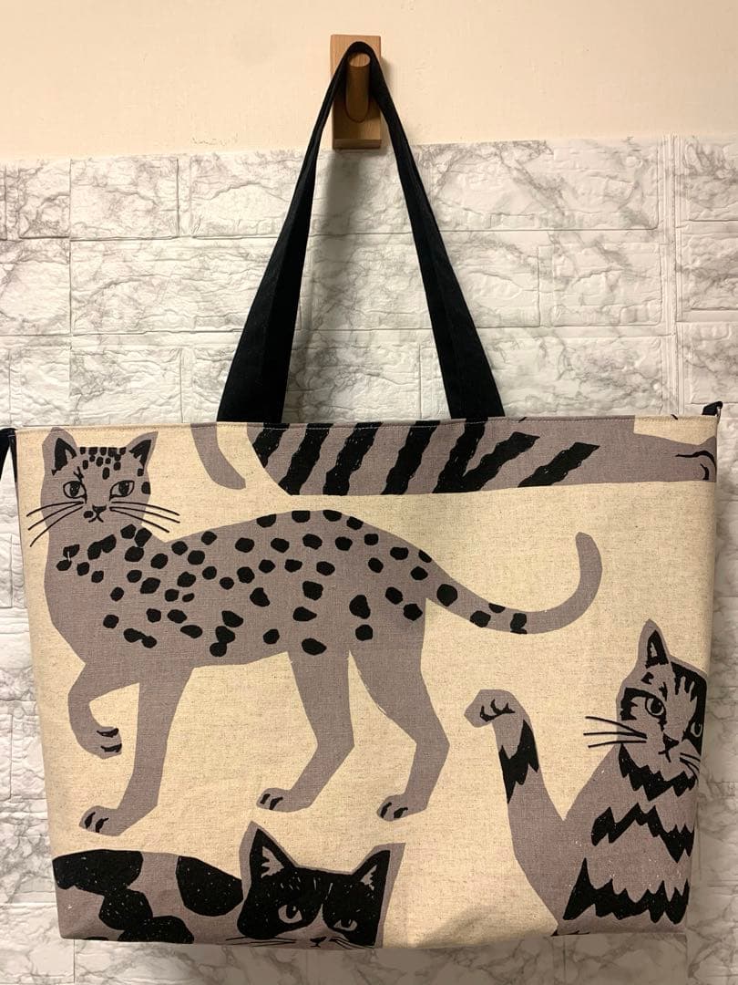 専用　2点おまとめ　ビックトートアレンジ　肩掛けトートバッグ　エチノ新作生地