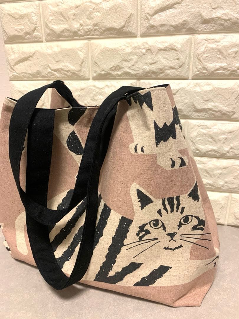 専用　2点おまとめ　ビックトートアレンジ　肩掛けトートバッグ　エチノ新作生地