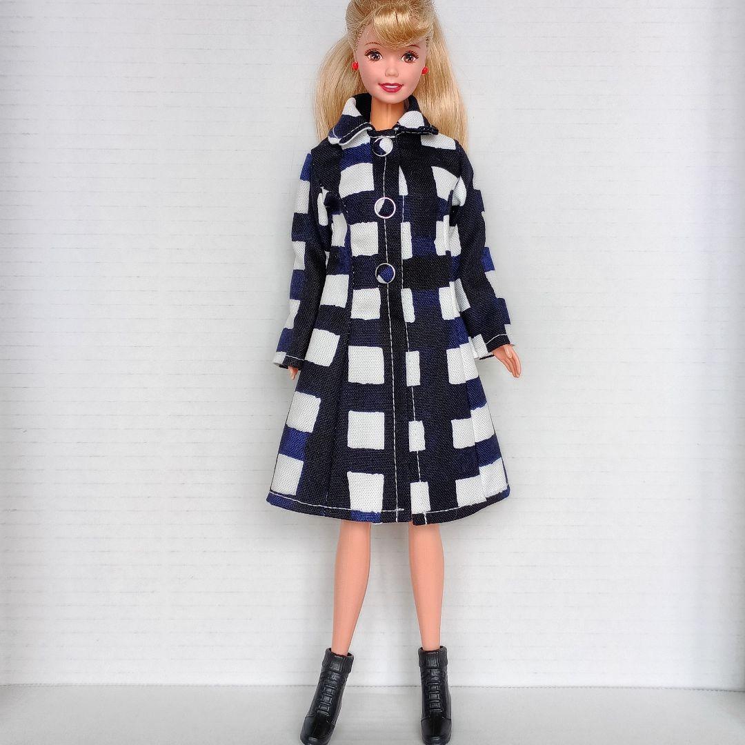 バービー人形size服＊584　アウトフィット　ドール服