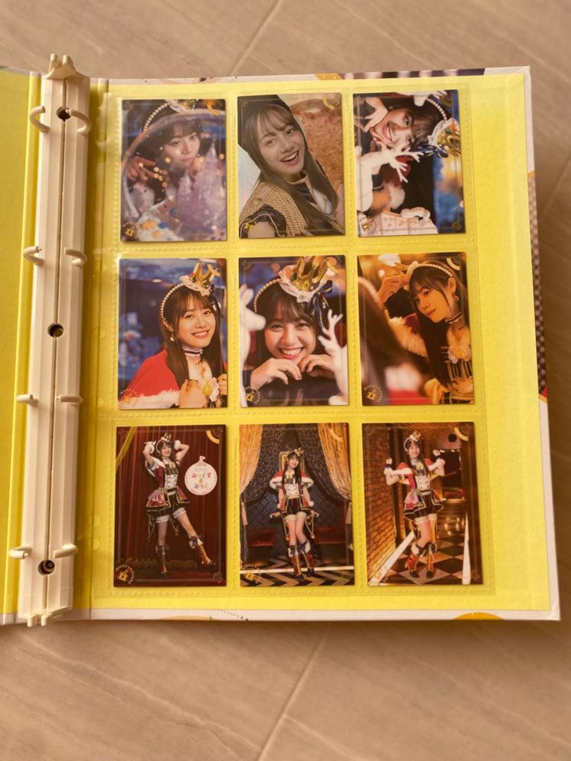 伊藤美来 トレカ みっくすみっく 　　　　　リングバインダーコレクション