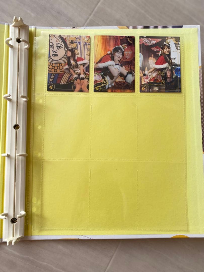 伊藤美来 トレカ みっくすみっく 　　　　　リングバインダーコレクション