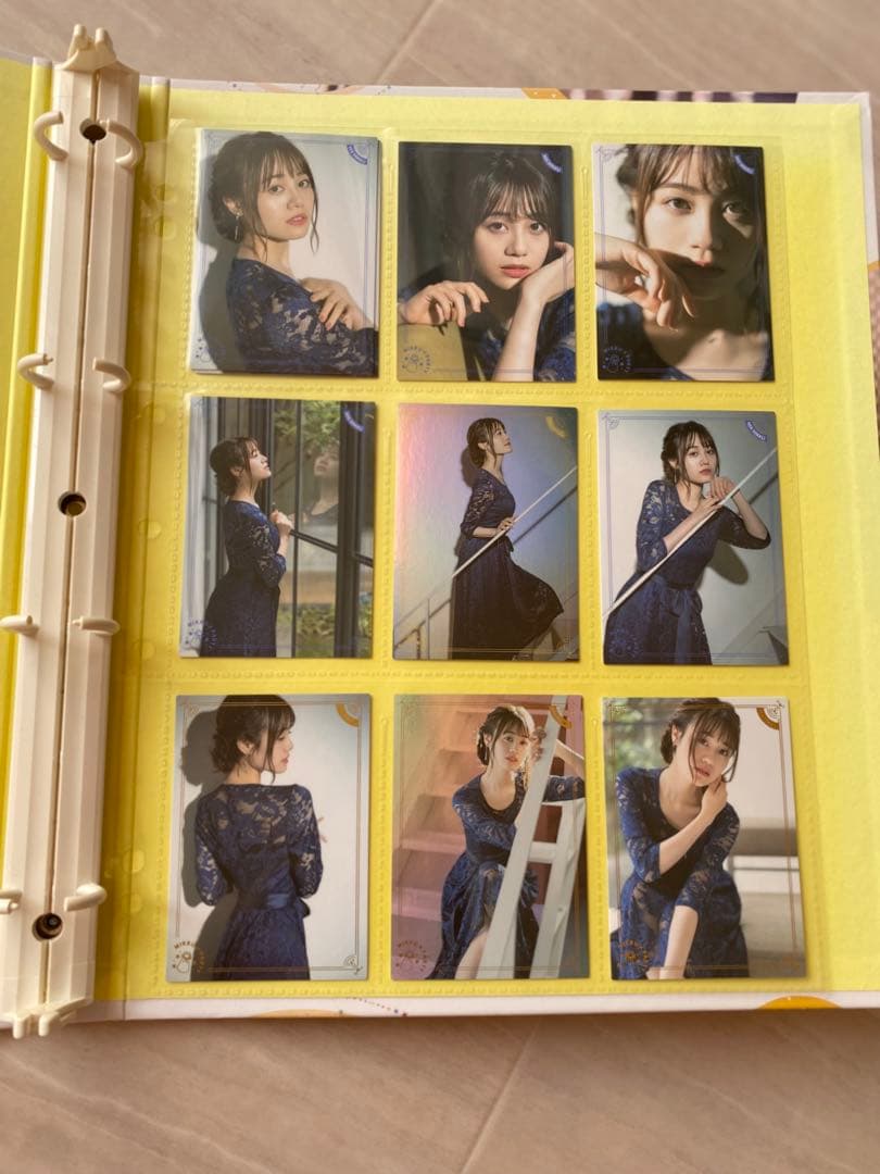 伊藤美来 トレカ みっくすみっく 　　　　　リングバインダーコレクション