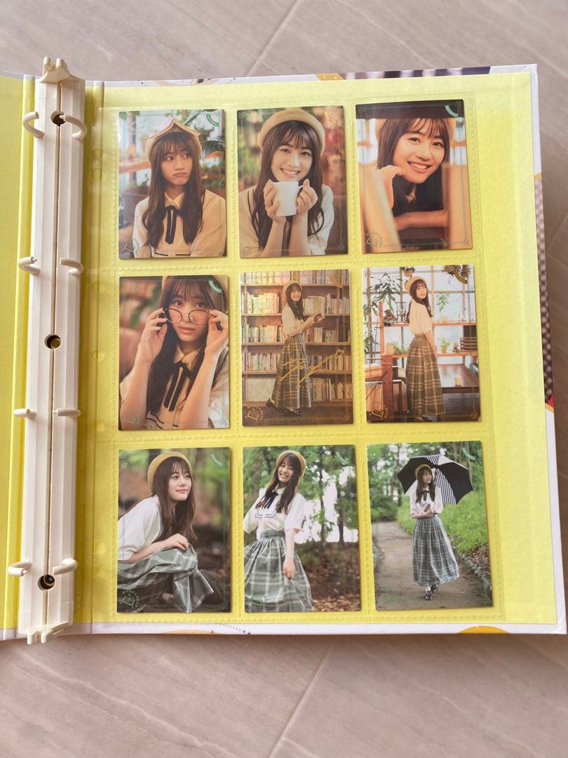 伊藤美来 トレカ みっくすみっく 　　　　　リングバインダーコレクション