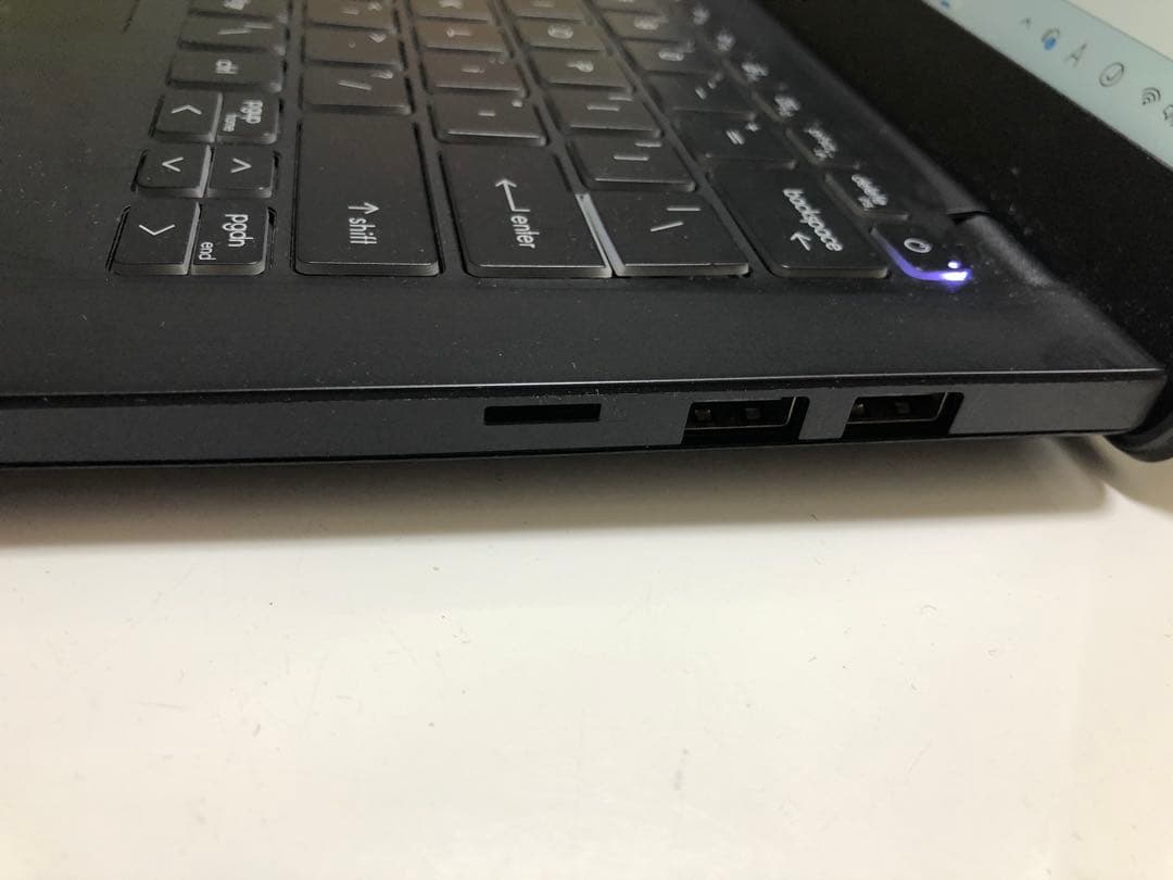 MSI ノートPC(MSI Modern 14 C12MO)