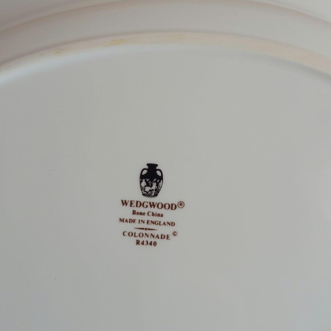 ウェッジウッド コロネード ブラック オーバル サービング プレート