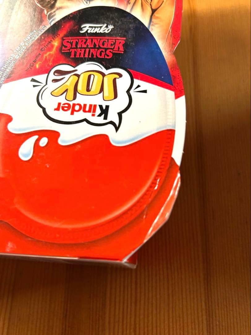 Stranger Things Kinder Joy キンダージョイ 4個セット