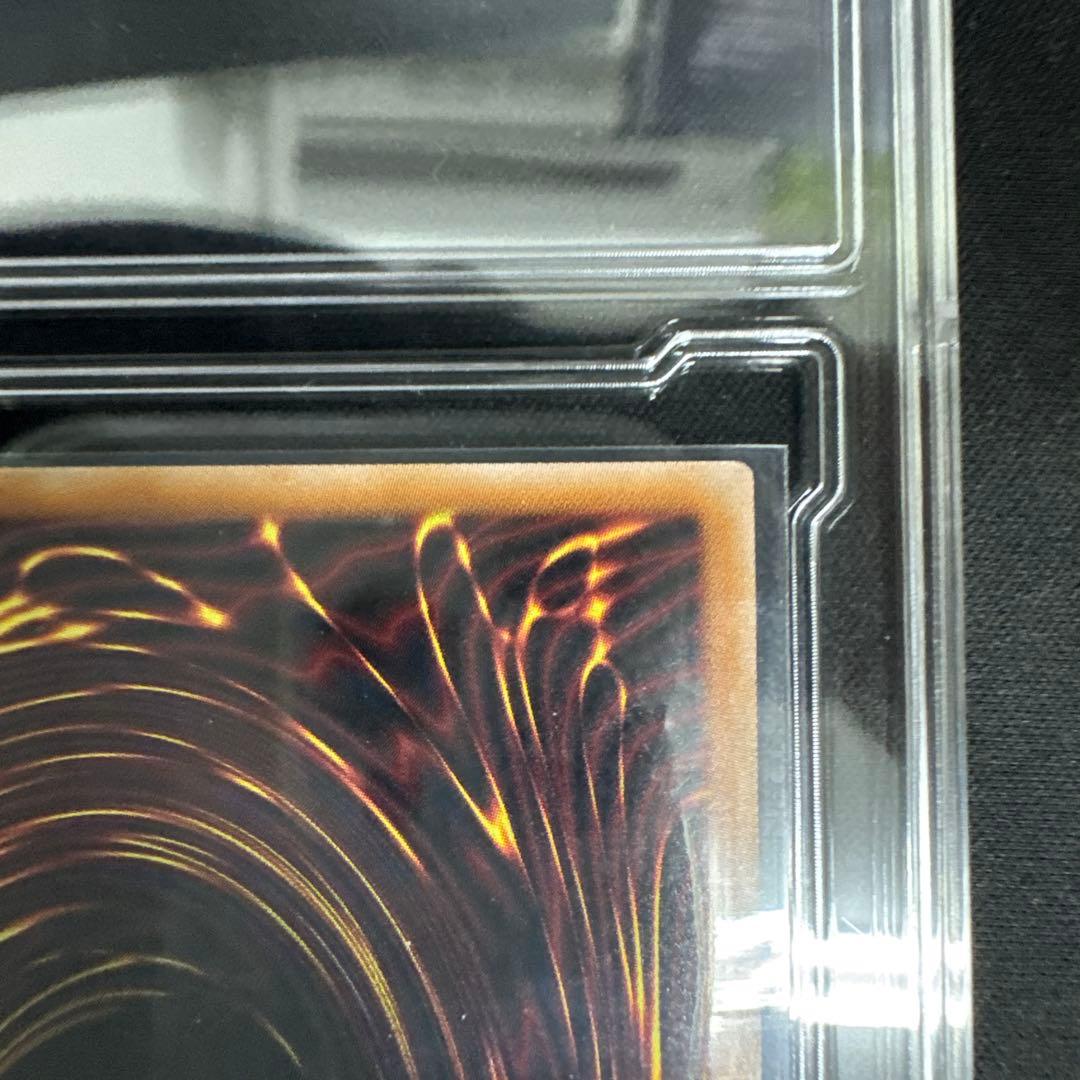 黒魔導のカーテン　オーバーフレーム　プリズマ