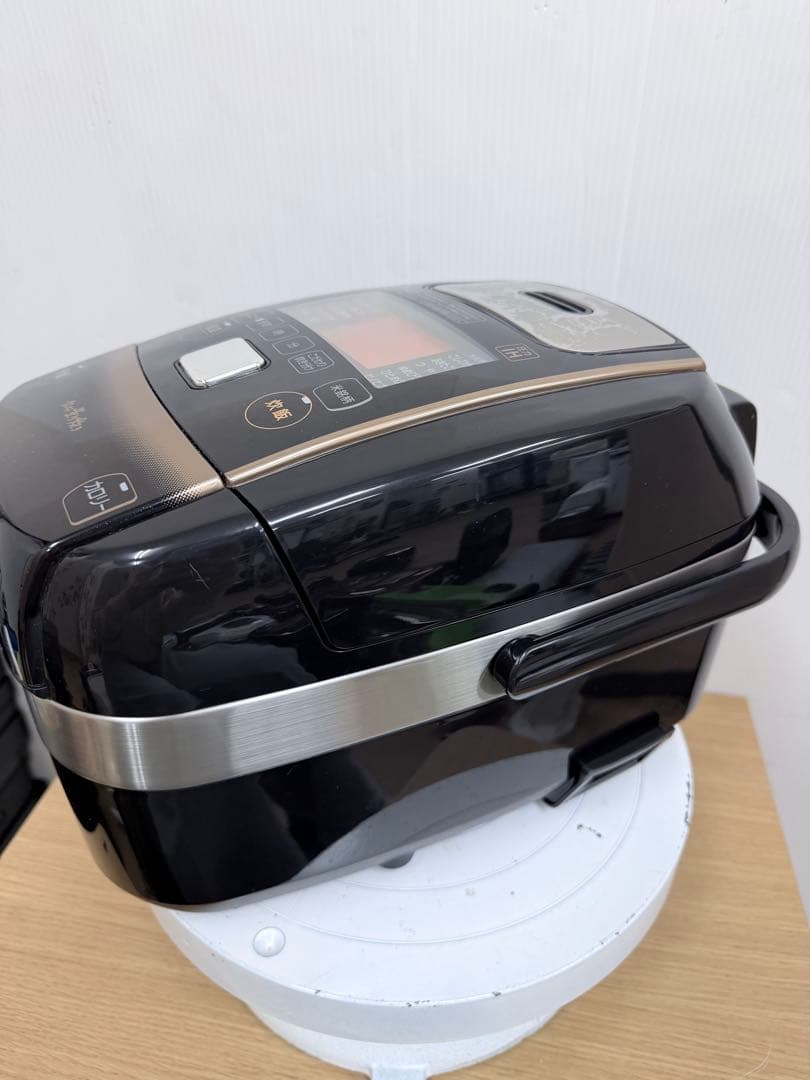 アイリスオーヤマ 炊飯器 3合 圧力IH式 KRC-PC30-B 2019年製