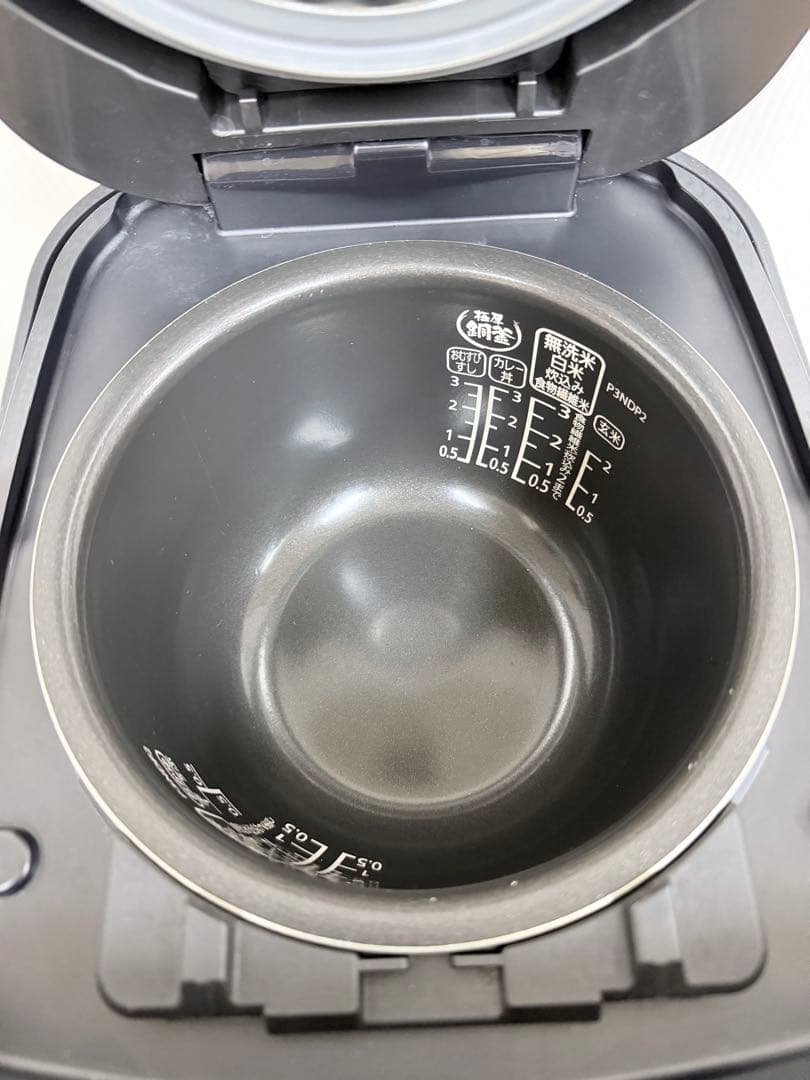 アイリスオーヤマ 炊飯器 3合 圧力IH式 KRC-PC30-B 2019年製