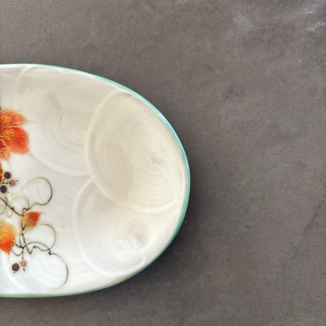 《ほぼ新品》美品【陶葊】京焼　清水焼　白掛彩草花　色絵付け　皿　山葡萄　陶あん