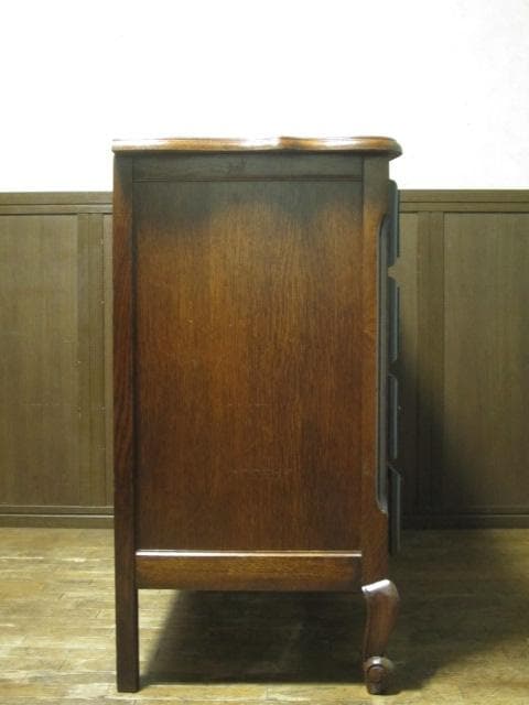 ルーマニア製 オーク材 猫脚 クラシック 8ドロアー サイドボード チェスト