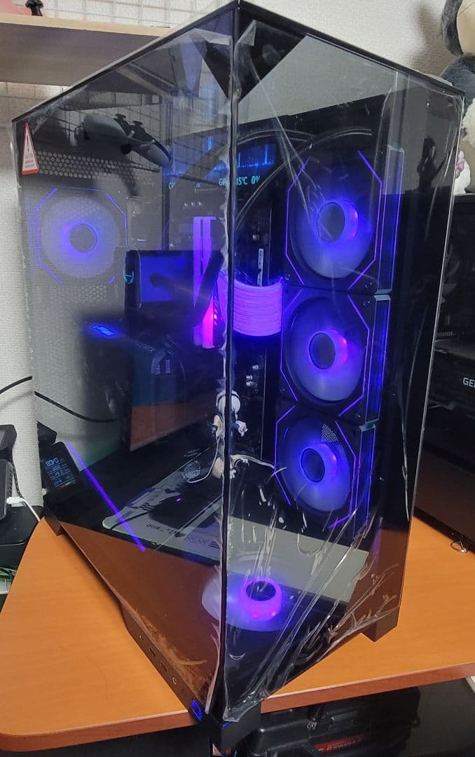 ゲーミングPC 3面ガラス i7-14700F 4070 SignalRGB連動