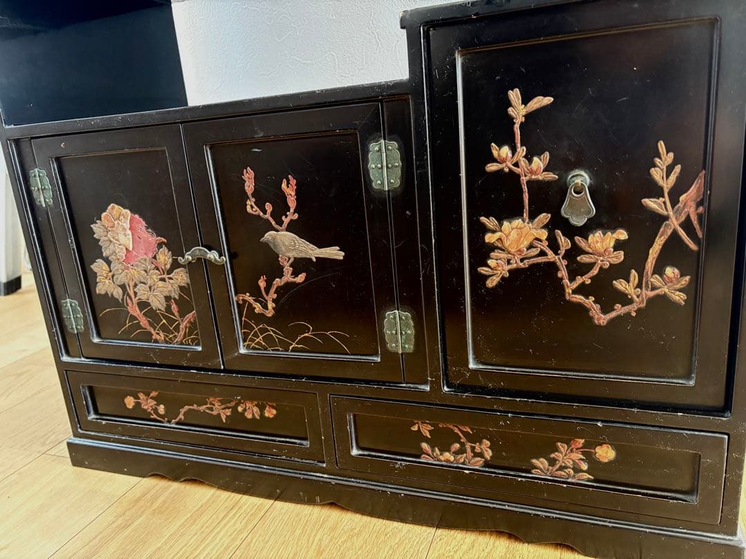 漆塗り　蒔絵　茶棚