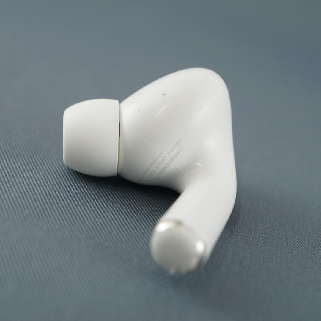 AirPods Pro 2 右イヤホン USED品 USB-C Apple 片耳