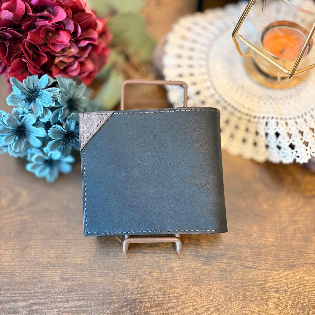 二つ折り財布　レザークラフト　ハンドメイド　本革　ブラック　ブルー