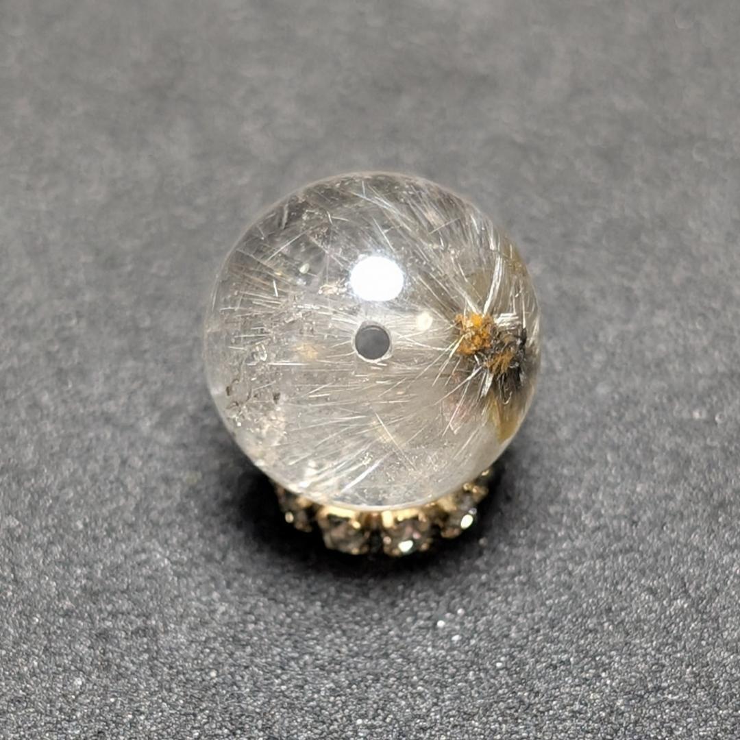 【奇跡の鉱物の塊】プラチナルチルクォーツ 一点物 11ミリ 1粒売り 貫通穴あり