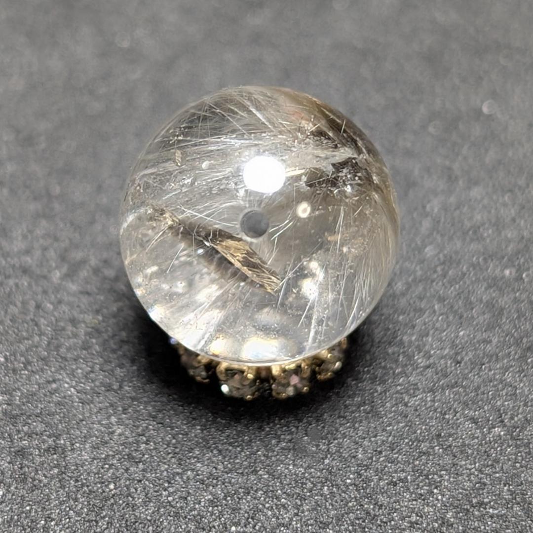 【奇跡の鉱物の塊】プラチナルチルクォーツ 一点物 11ミリ 1粒売り 貫通穴あり