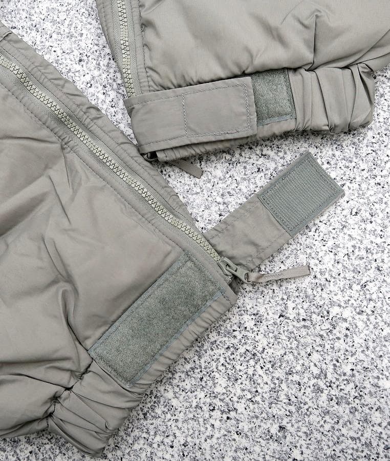 ④ 新品 S-S 米軍実物 ワイルドシングス製 レベル7 プリマロフト パンツ