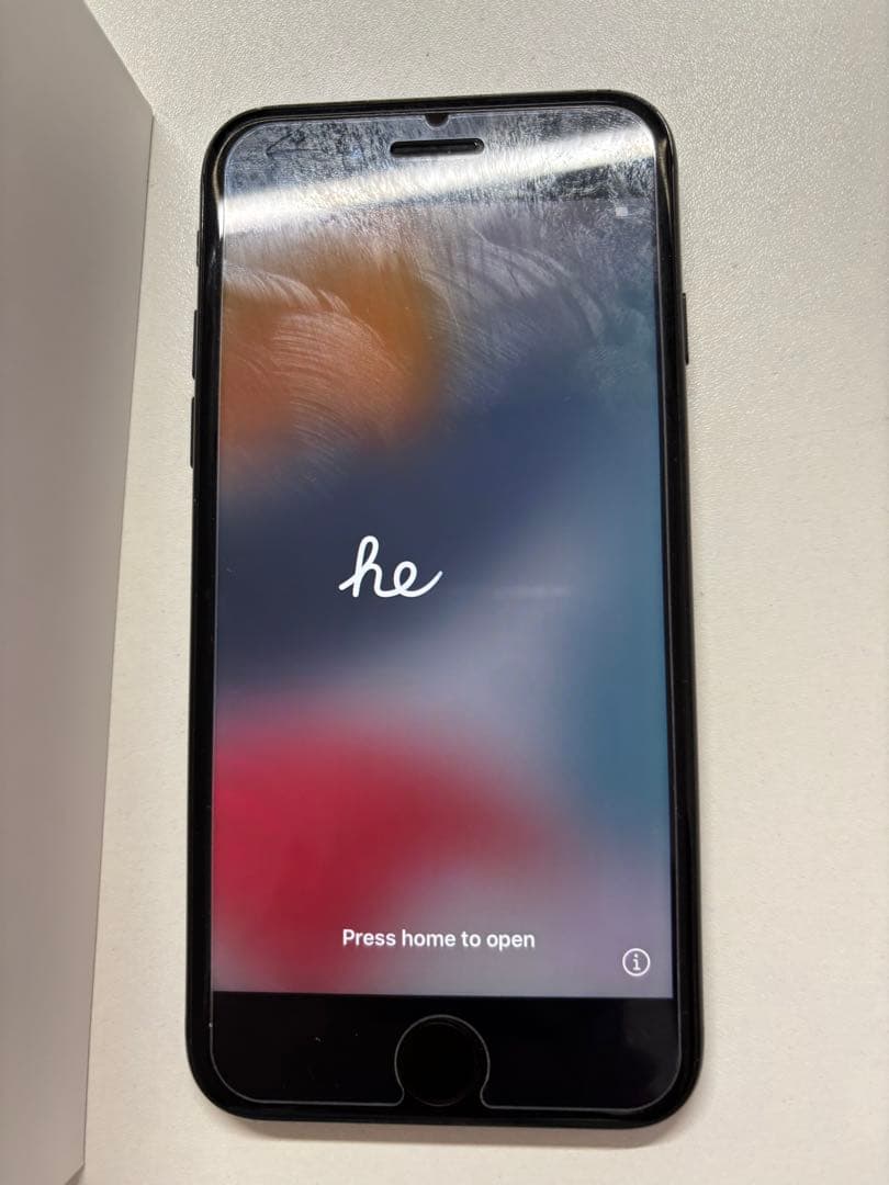 iPhone７　128GB SIMフリー