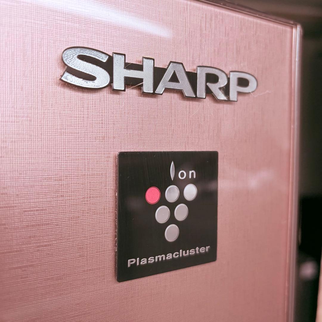 運搬取付無料！ブラウン純正SHARP大容量冷凍室洗練された冷蔵庫！完動超美品！