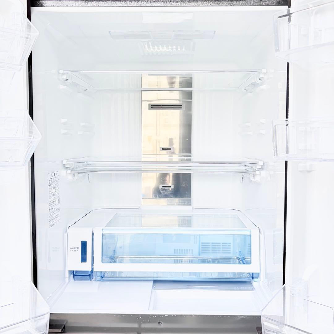 運搬取付無料！ブラウン純正SHARP大容量冷凍室洗練された冷蔵庫！完動超美品！