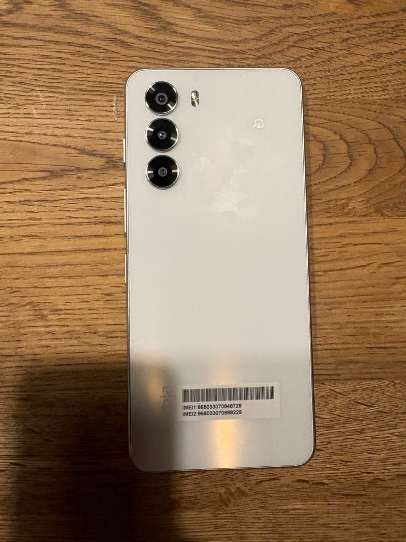 【本体キズ有り、画面割れなし】nubia S 5G ホワイト A403ZT