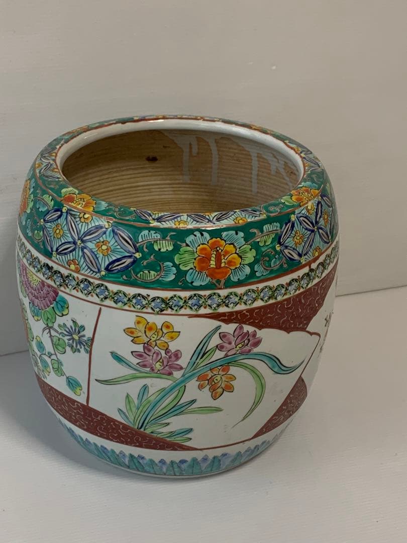 手炙り・火鉢　古伊万里・伊万里　十錦手　メダカ鉢　①