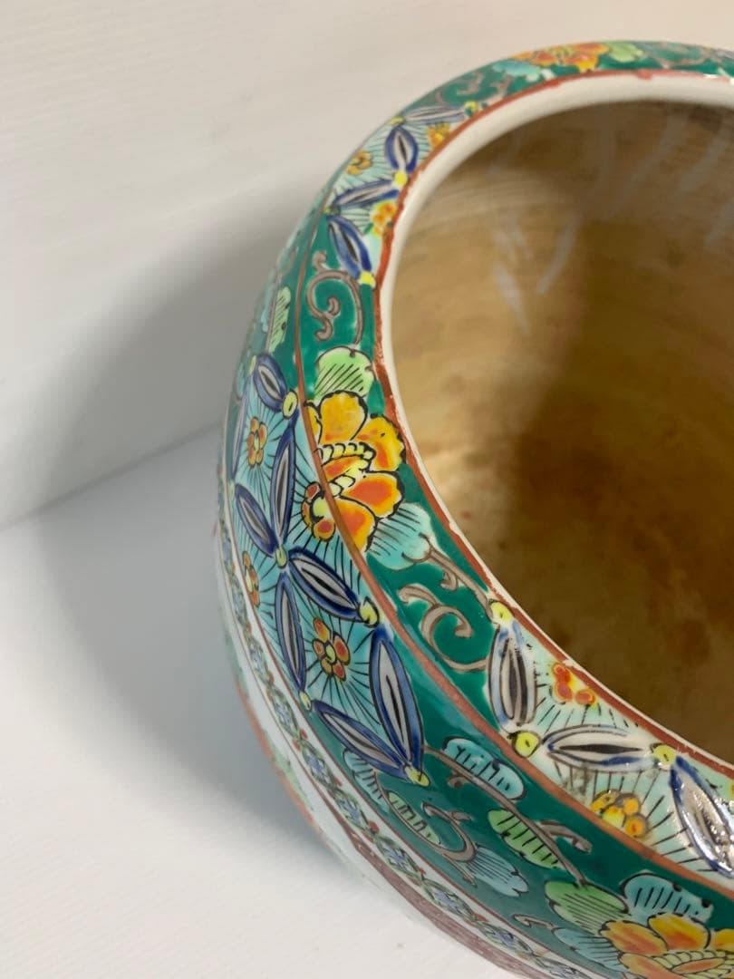 手炙り・火鉢　古伊万里・伊万里　十錦手　メダカ鉢　①