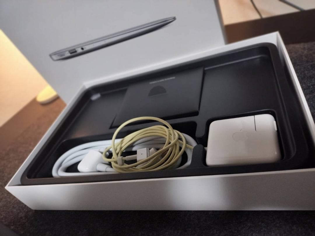 mac book air 2015 11インチ