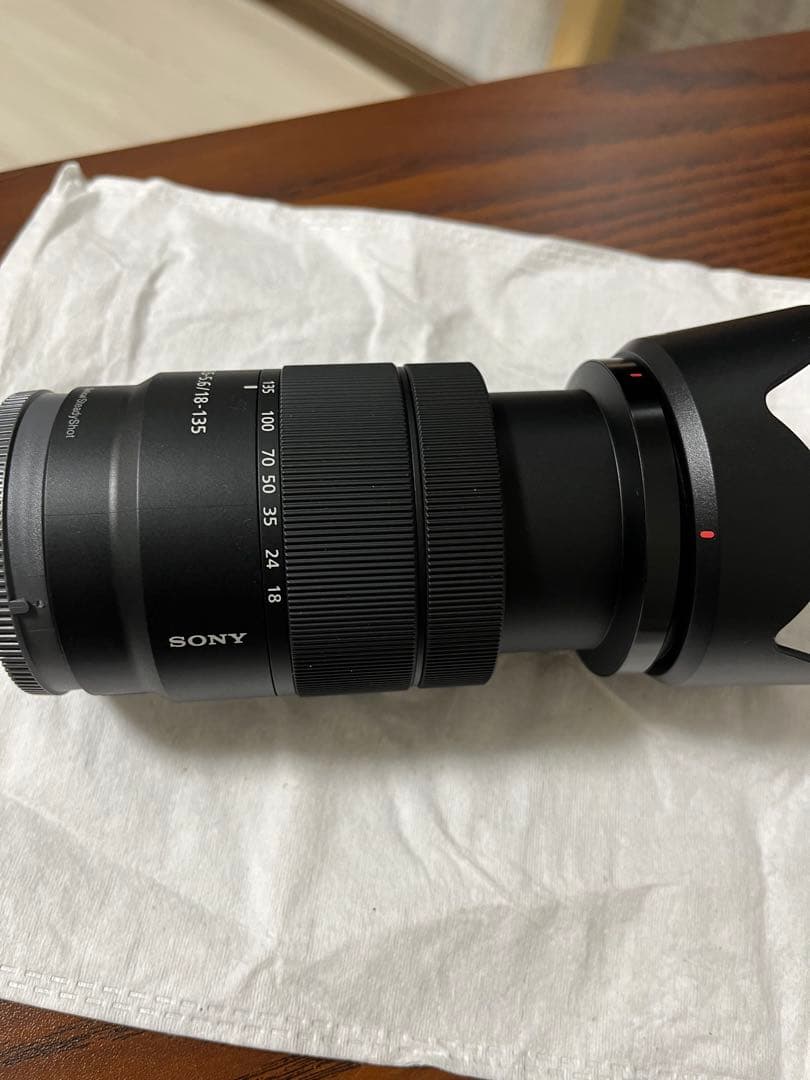 美品 Sony E 18-135mm F3.5-5.6 OSS ズームレンズ
