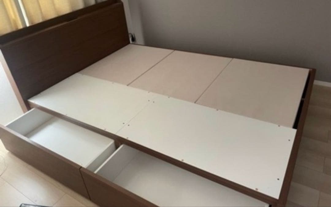 ニトリ　ダブル　ベッドフレーム　ブラウン色　　大容量収納　指定地域送料無料