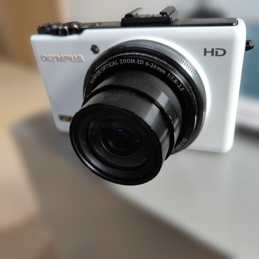 OLYMPUS デジタルカメラ XZ-1 ホワイト