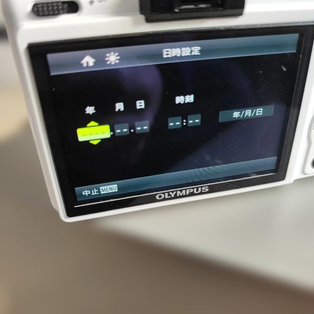 OLYMPUS デジタルカメラ XZ-1 ホワイト
