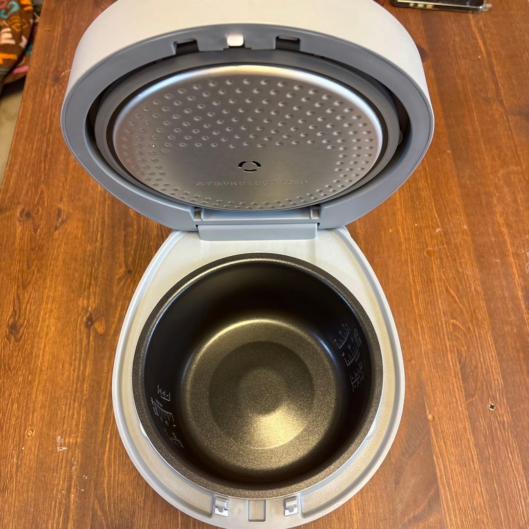 IRIS OHYAMA炊飯器5.5号炊