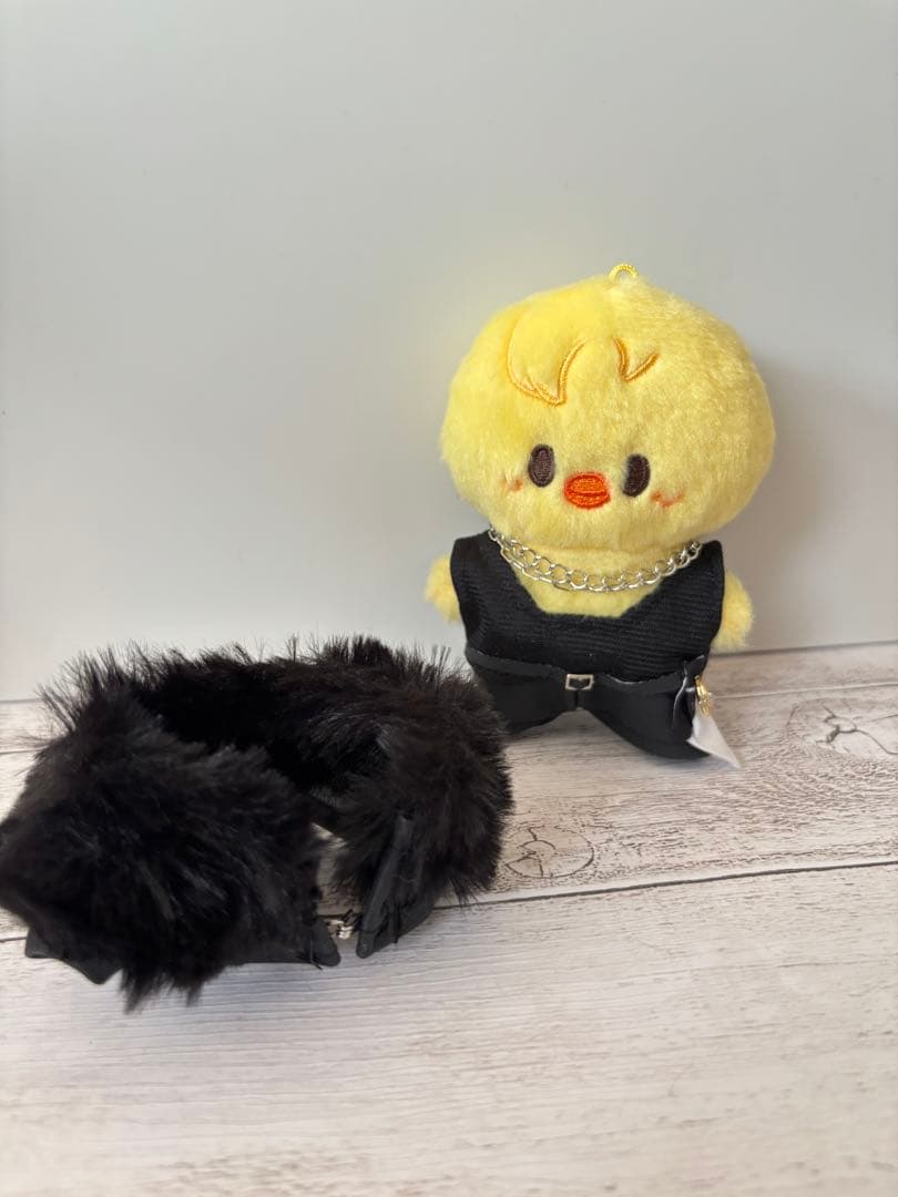 なかともページ　skzoo 10㎝　ぬいぐるみ服