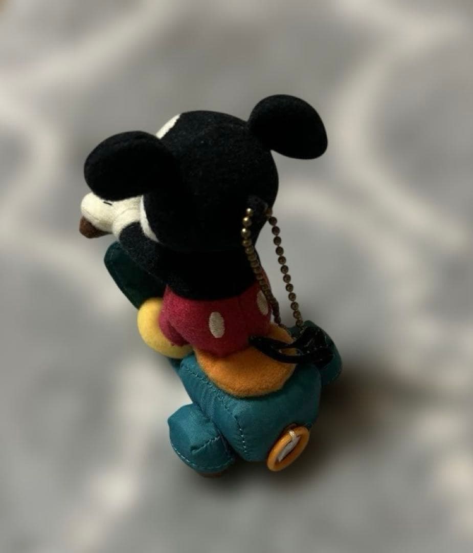 東京ディズニーシー　ベスパ　ミッキーマウス　マスコット　ストラップ