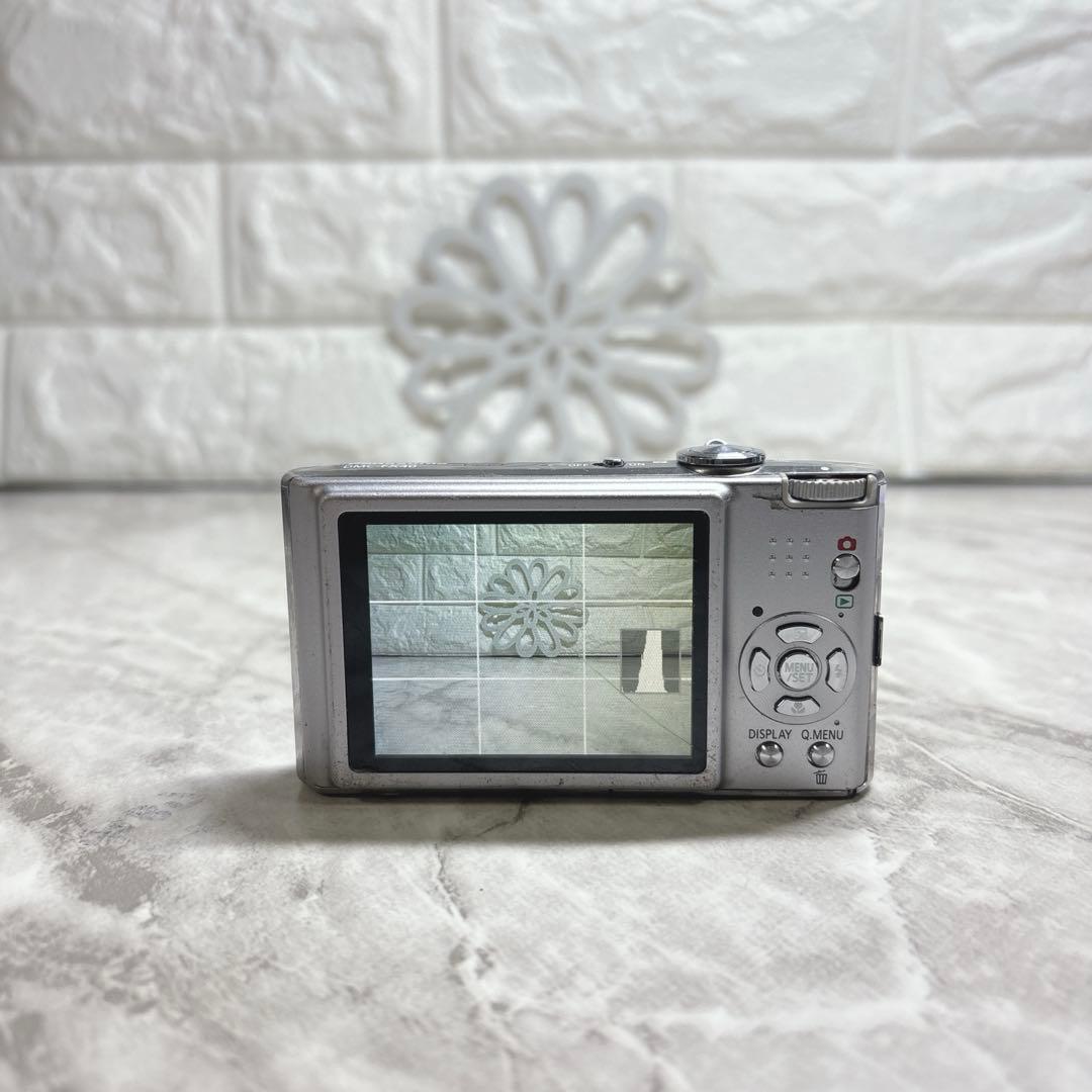 えり〖動作確認済み！〗Panasonic DMC-FX40 デジタルカメラ