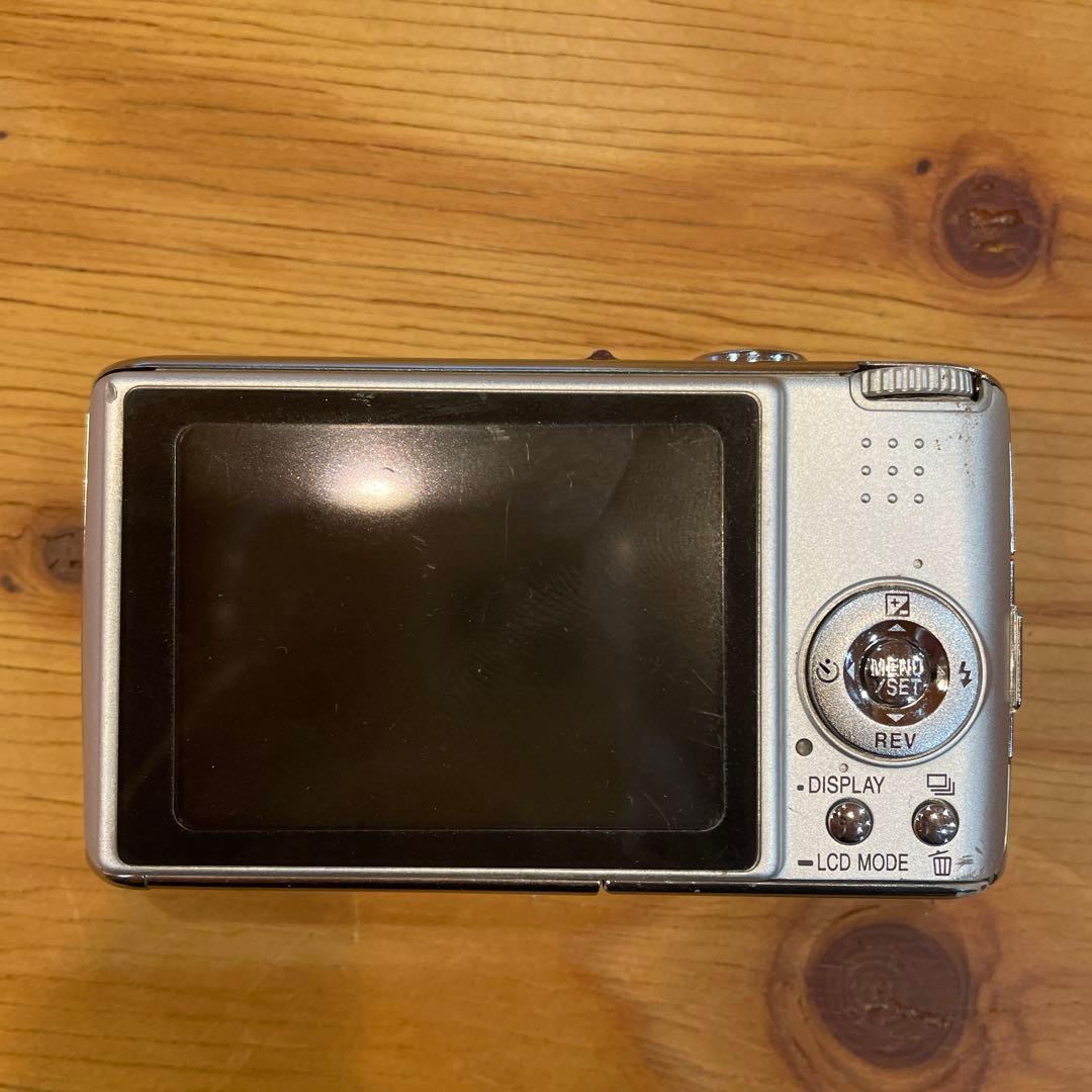 Panasonic DMC-FX07 シルバー